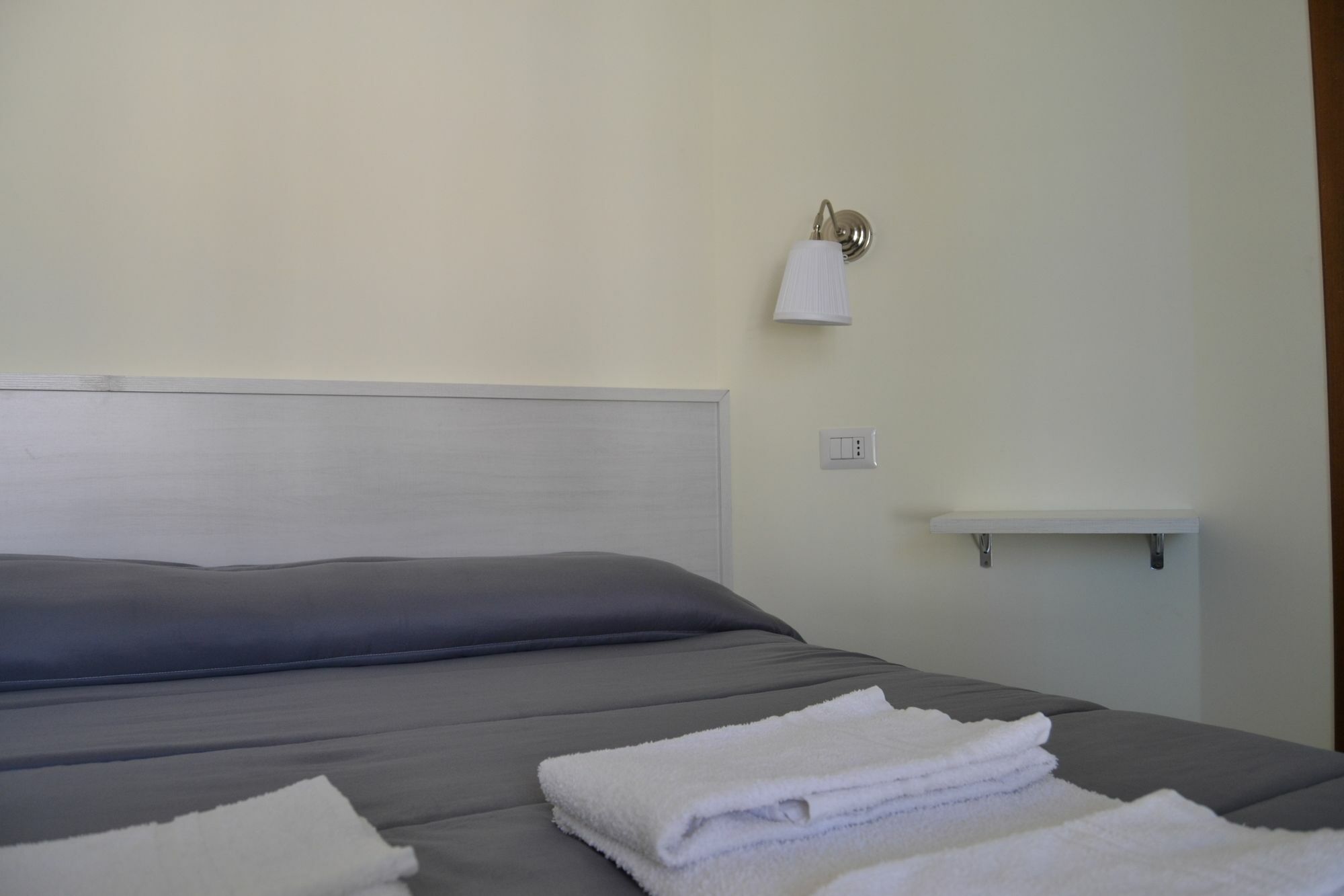 Il Girasole Formia Guesthouse Rooms Exterior photo